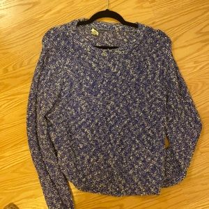 Fossil sweater